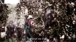 Skaistās dzirkstis video (Belle Sparkles) - 2022-02-19 08:37:39